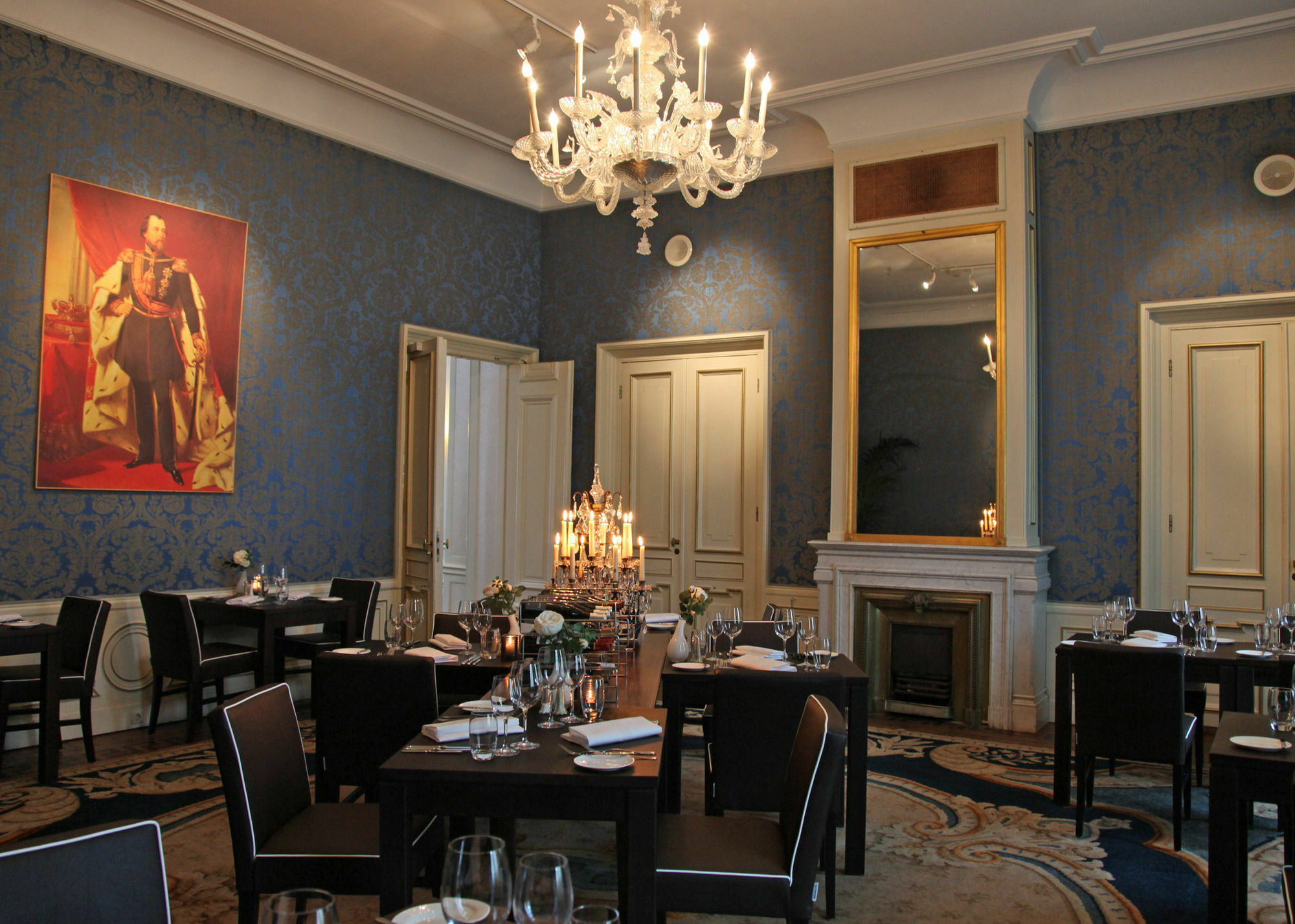 Fletcher Hotel Paleis Stadhouderlijk Hof Леэварден Экстерьер фото